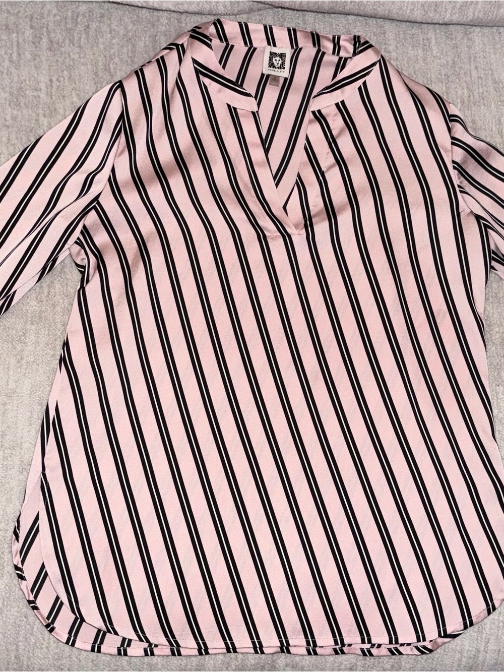 Anne Klein Pink and Black Diagonal Stripe V-Neck Tunic